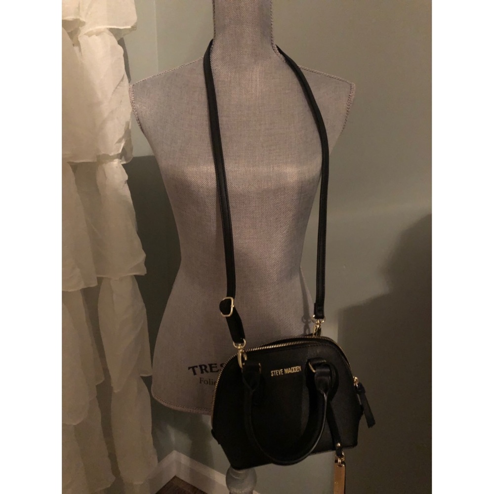 Steve Madden cross-body